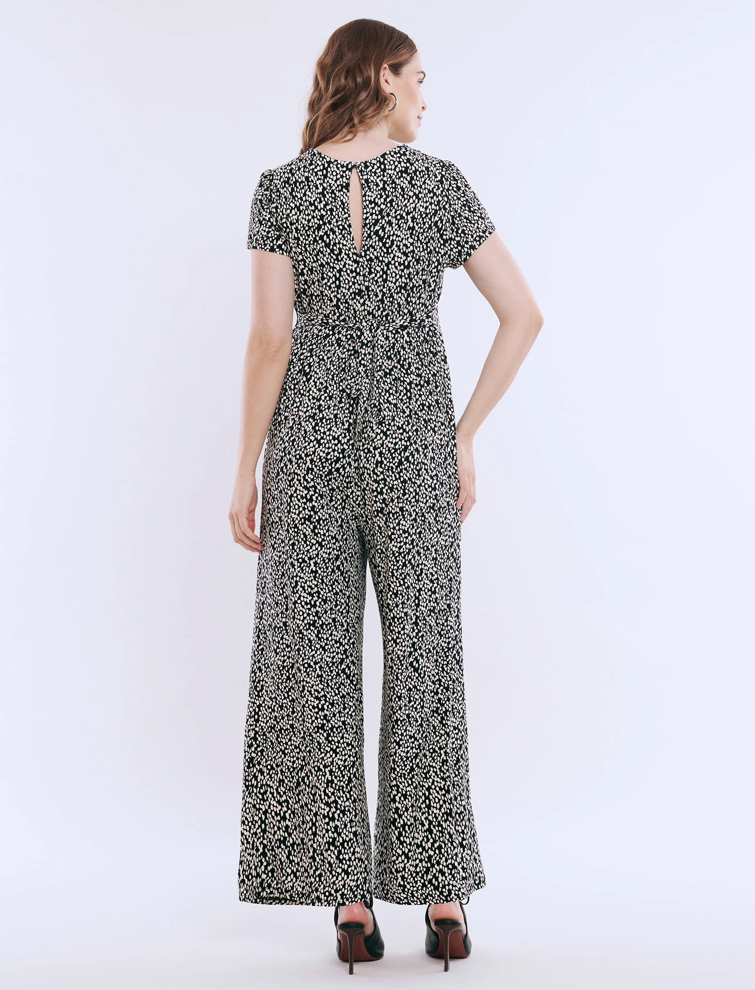 Short Sleeve V-Neck Jumpsuit - Fallshirt